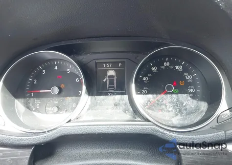 2018 Volkswagen Passat 2.0T Se z USA, uszkodzony, nr VIN 1VWBA7A38JC015592